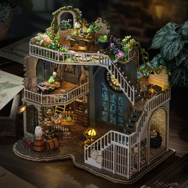 PUZZLESBEST 1: 24 DIY Dollhouse Kit(Magic Workshop)