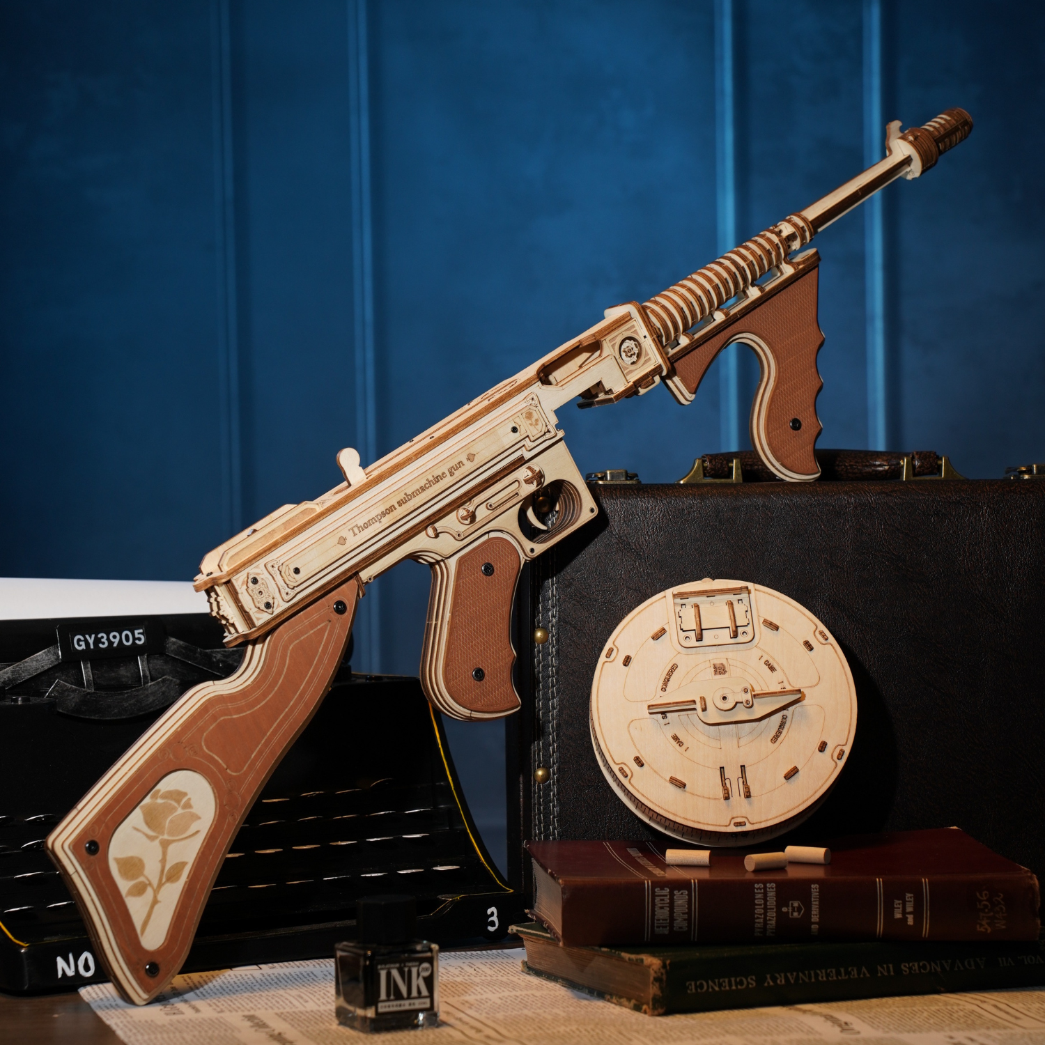 Thompson Submachine Gun - Classic Toy Model 3D Wooden Puzzle