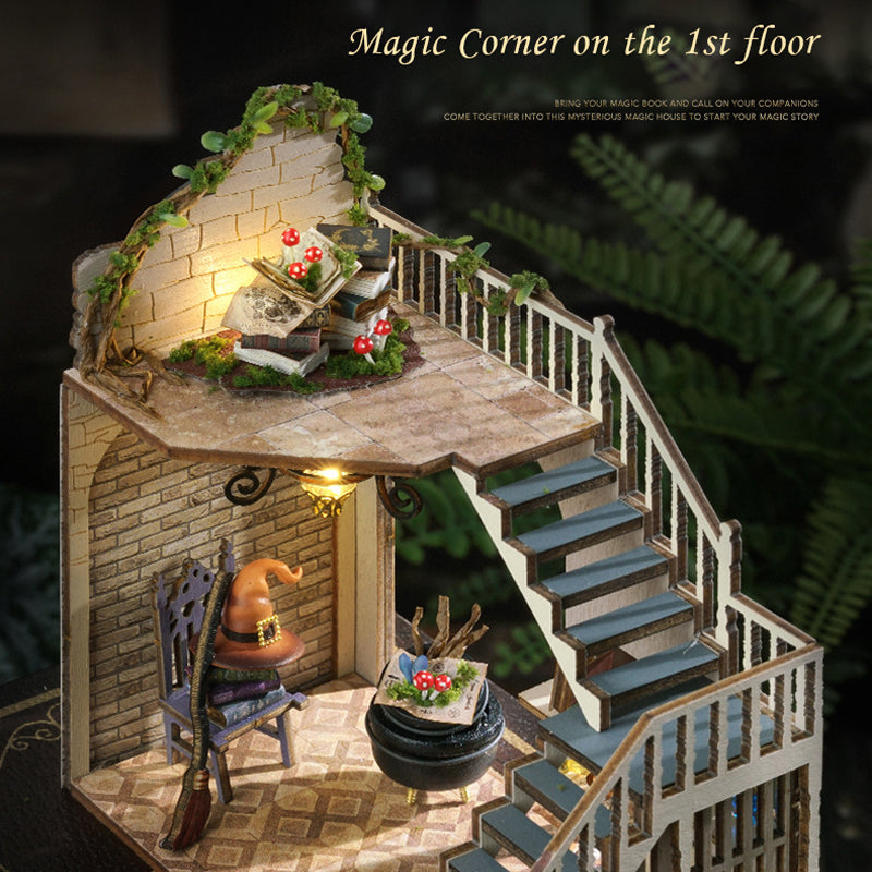 PUZZLESBEST 1: 24 DIY Dollhouse Kit(Magic Workshop)