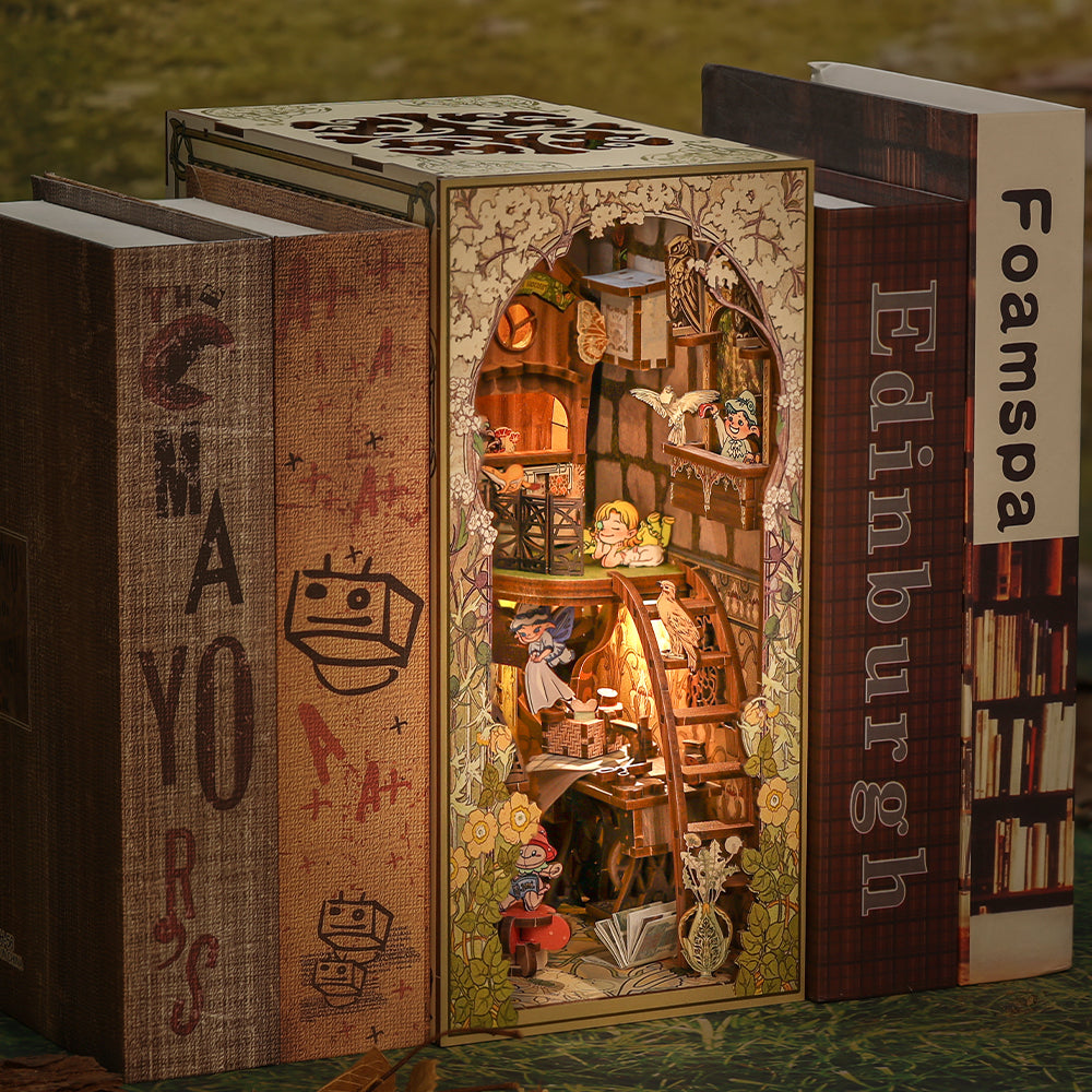 PUZZLESBEST DIY Book Nook Kit (Elves Paradise)