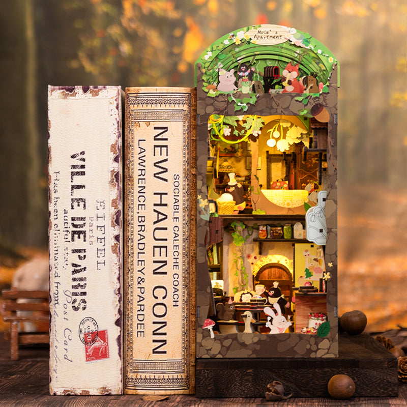 PUZZLESBEST DIY Book Nook Kit (Mole's Apartment)